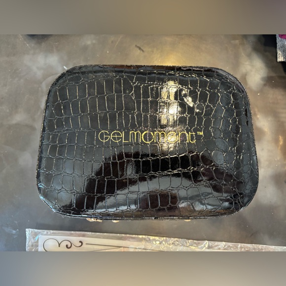 GelMoment Nail Polish Art, Remover and Care Set (EVERYTHING YOU NEED) - Picture 5 of 16